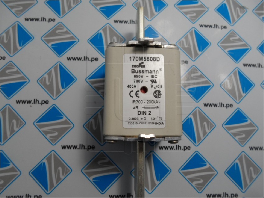 170M5808D    FUSIBLE ULTRA RAPIDO 400A 690V