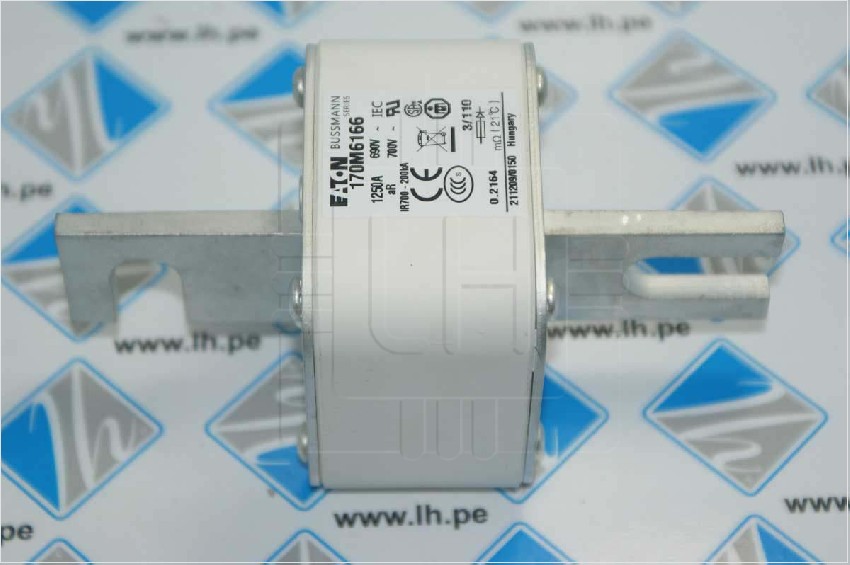 170M6166            FUSE 1250A 690V 3/110 AR UC. Fuse-link, high speed, 1250 A, AC 690 V, 200 kA, DIN 3, 76 x 90 x 139 mm, aR, DIN, IEC