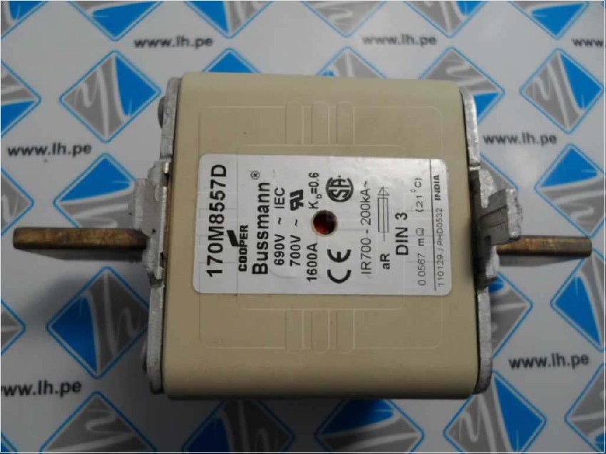 170M8557D    FUSE 1600A, 690V aR DIN 3 HSDNH FUSE