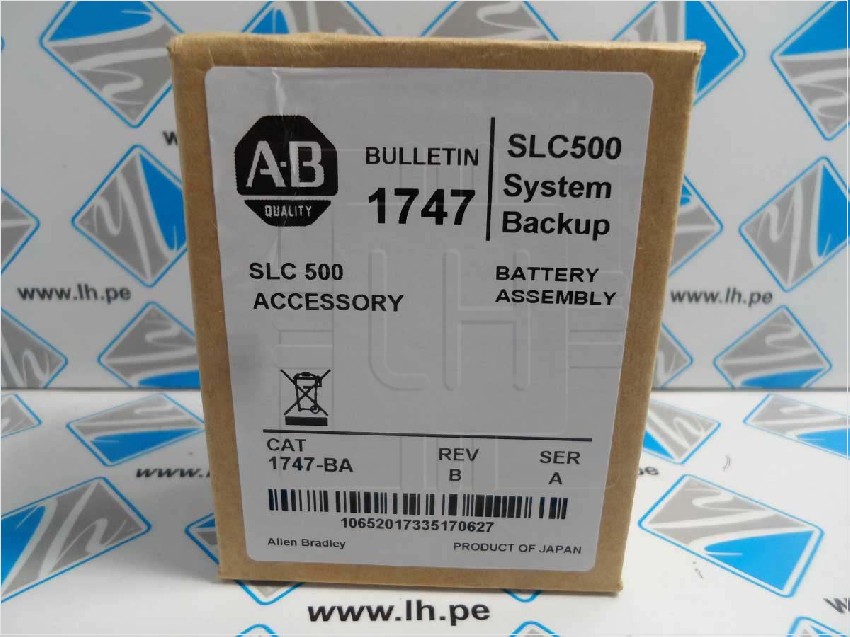 1747-BA      Bateria Lithium AB PLC, 3V, con conector, 1/2AA