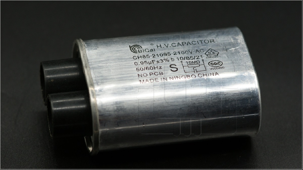 CH85-21095-2100VAC                  Capacitor alto voltaje 0.95uF +/-3%, 21000VAC, 50/60Hz, Marca: H.V. Capacitors