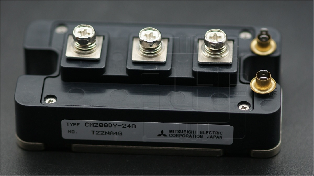 CM200DY-24A                  Módulo IGBT, Doble 200A, 2400V, 1.34kW, 150°C, Marca: MITSUBISHI ELECTRIC