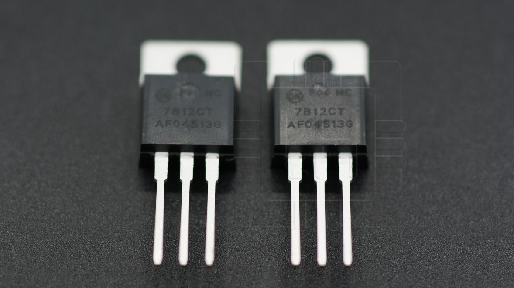 MC7812CTG                     Transistor: NPN; bipolar; 100V; 3A; 40W; TO220AB