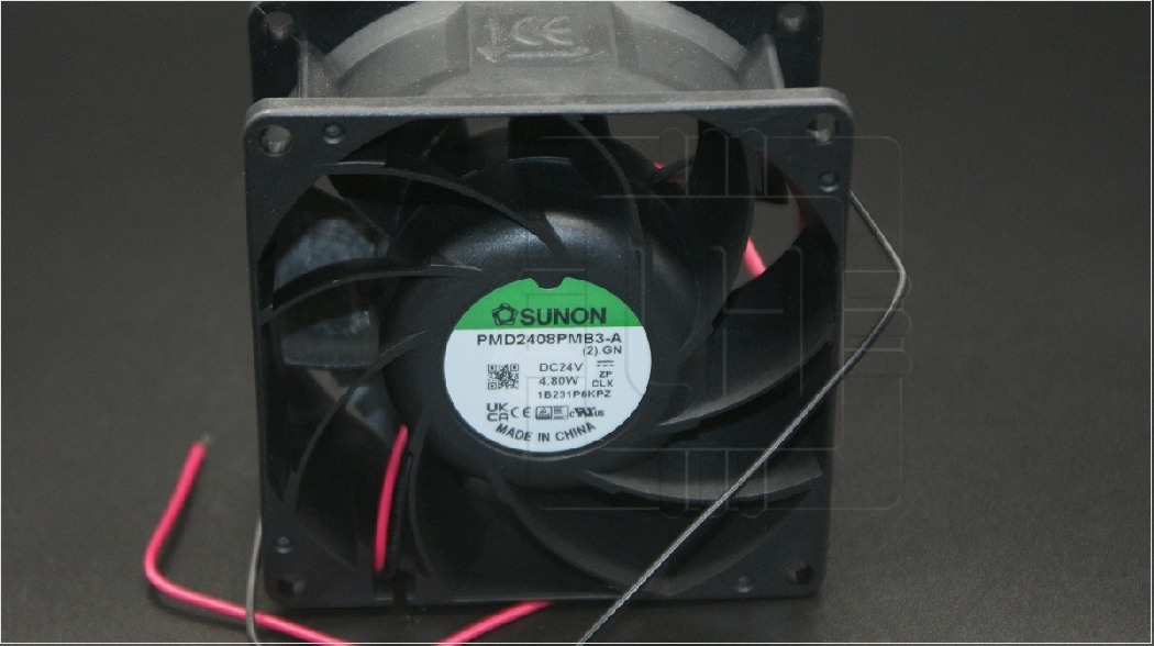 PMD2408PMB3-A.(2).GN              Ventilador axial 24VDC, 80x80x38mm, con 2 cables, 101.09m3/h, 47.3dBA, Marca: Sunon