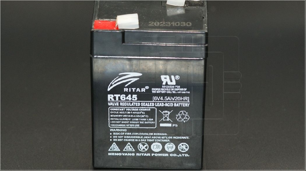 RT645                   Batería recargable sellada libre de mantenimiento 6V, 4.5Ah, Marca: Ritar