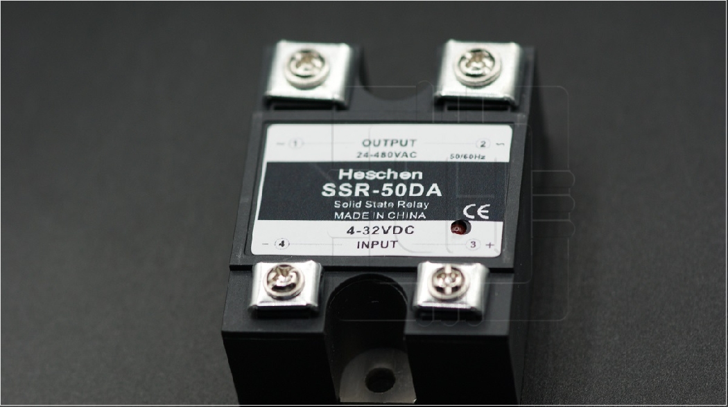 SSR-50DA               Rele monofásico de estado sólido, CC/CA, 50A, entrada 4-32VDC, Marca Heschen