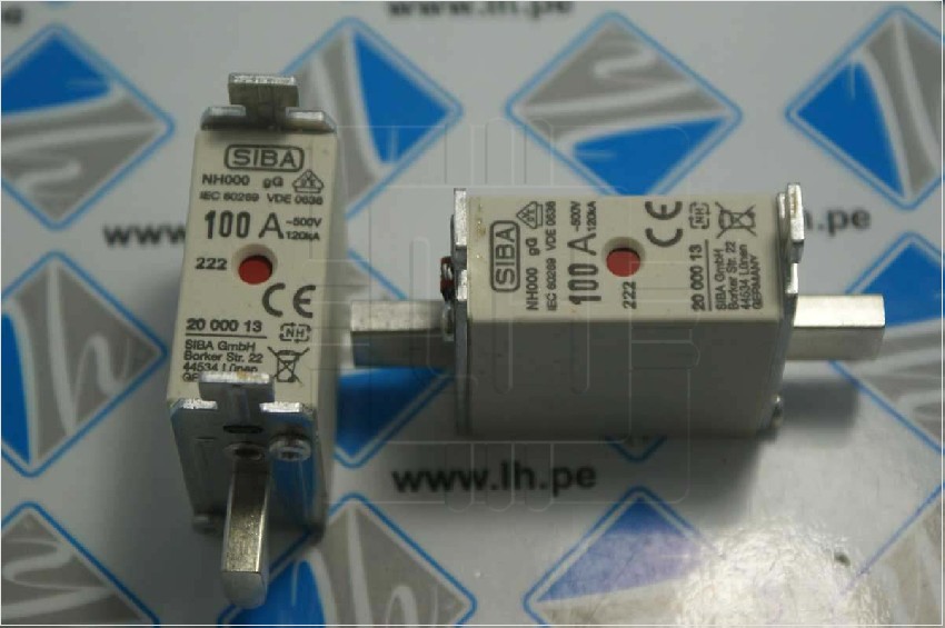 2000013.100         Fusible Cerámica NH-000, gG, 100A, 500VAC, 220VDC