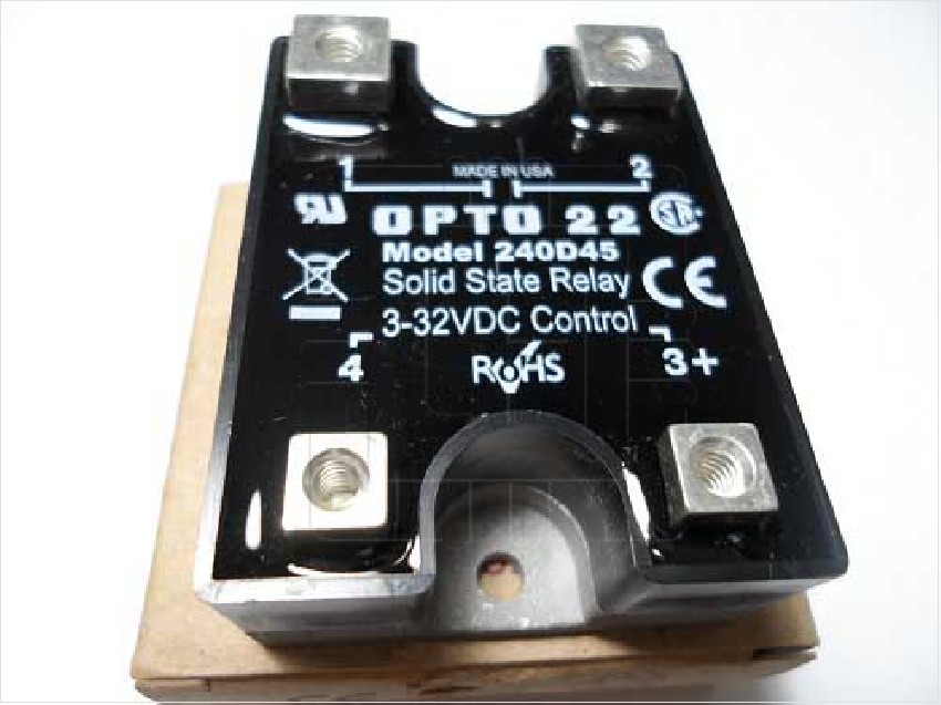 240D45-17          DC Control Solid State Relay, 240 VAC, 45 Amp, 4000 V