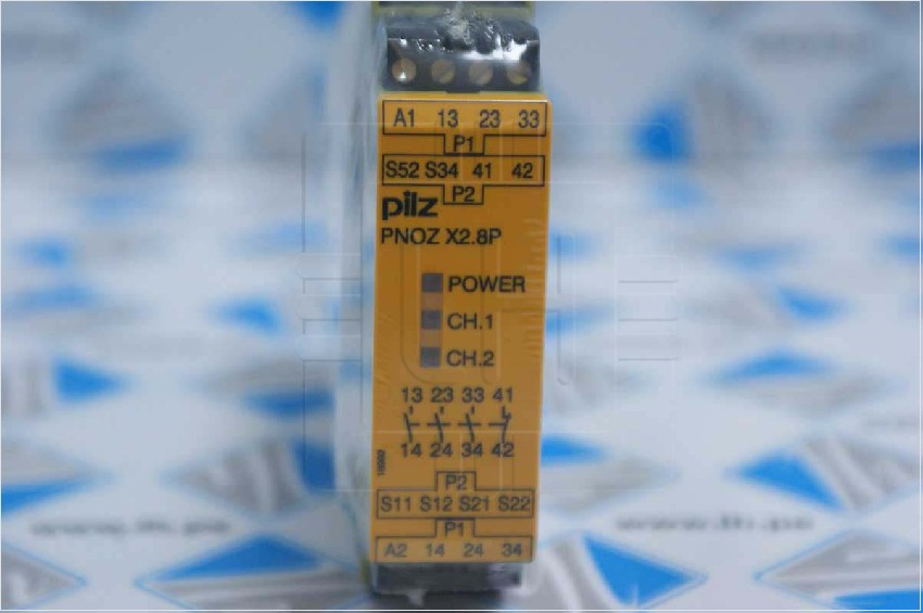 777302 PNOZ X2.8P               Módulo relay de seguridad, PNOZ X2.8P, 24-240VAC