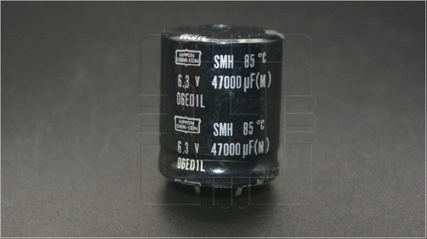 80D473P6R3MD5             Capacitor electrolítico Snap 47000uF 6.3V Case Size 34x42mm; Marca: Nichicom