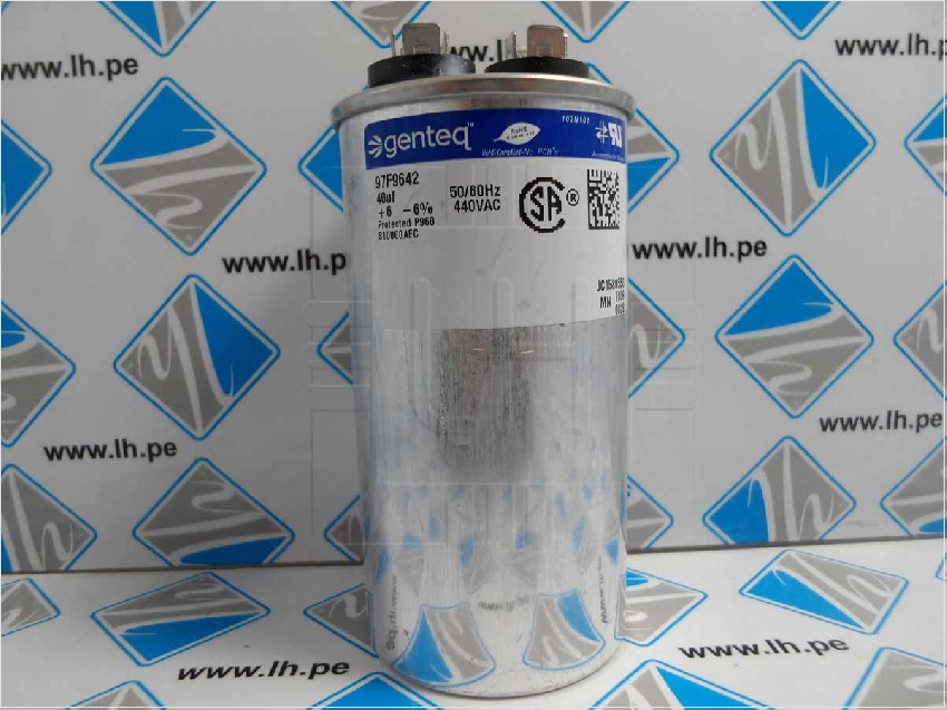 97F9642      Capacitor Metalizado 40 uF; 440VAC