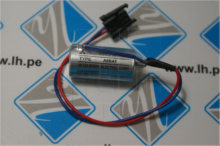 A6BAT ER17330V/3.6V       Batería Lithium para PLC, 3.6V, CNC con conector Plug Negro, Mitsubishi