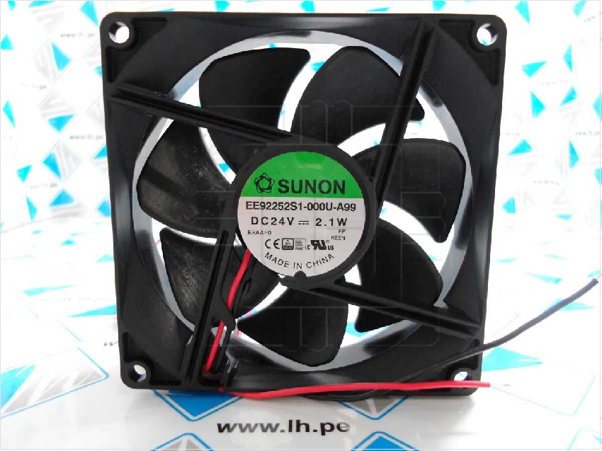 EE92252S1-000U-A99     Ventilador DC axial, 24VDC, 92x92x25mm