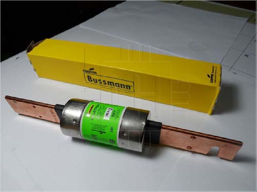 FRS-R-30     Fusible Dual-Element time delay 30A, 600V Bussmann