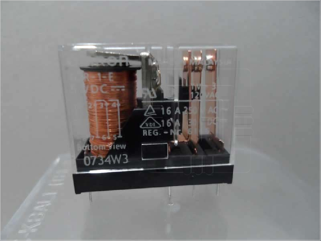 G2R-1-E-5VDC    Relay Miniatura SPDT (1 Form C) 5VDC Coil Through Hole