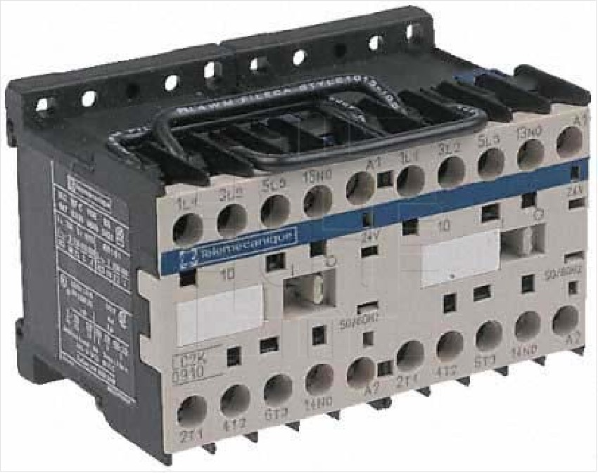 LC2K0910F7 Contactor de inversión 3 polos,9A 110Vac