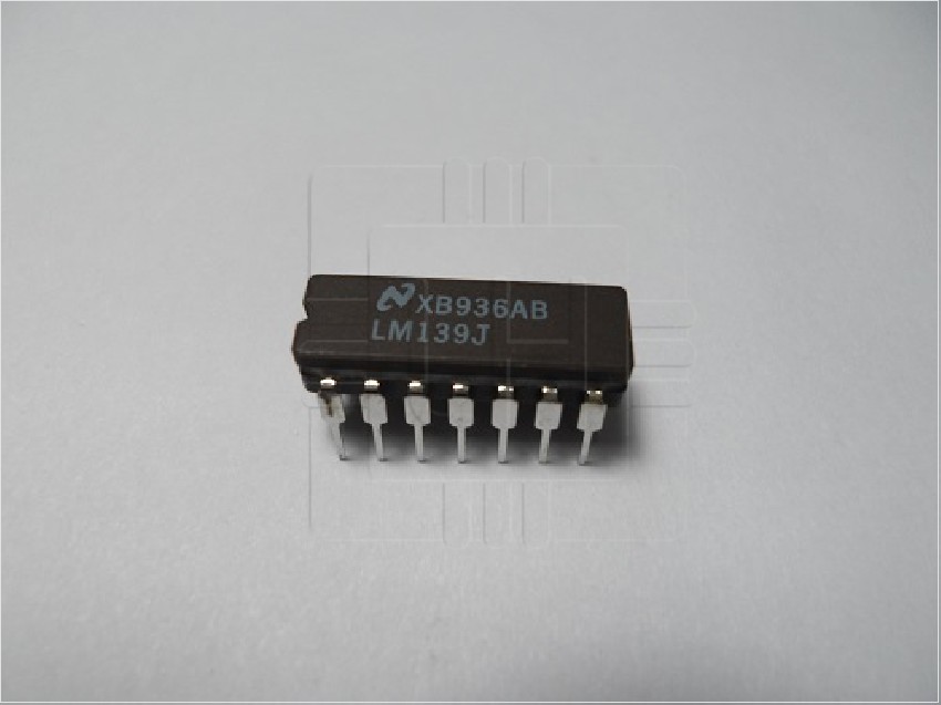 LM139J     NSC - Low Power Low Offset Voltage Quad Comparators