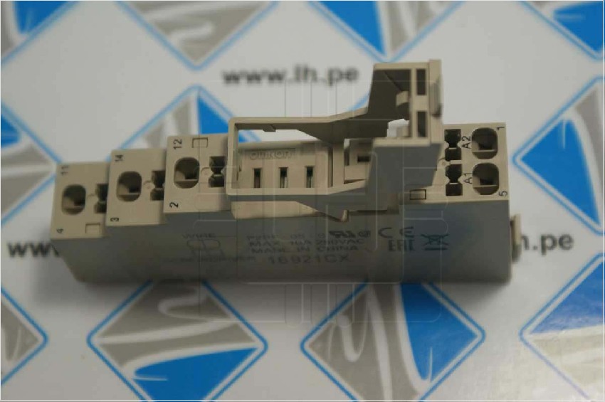 P2RF-05-S            Base para relay 10A, 250VAC, destino G2R-1-S, H3RN-1