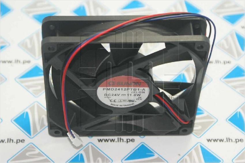 PMD2412PTB1-A.(2).GN                 Ventilador CC axial 24VDC, 120x120x25mm, con 3 cables y conector