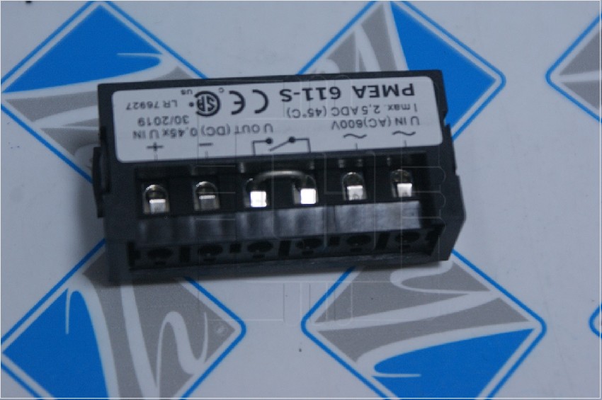 PMEA-611S               Rectificador de freno de Motor, UIN AC 600V OUT DC 0.45 I max 2.5 ADC LR 76927