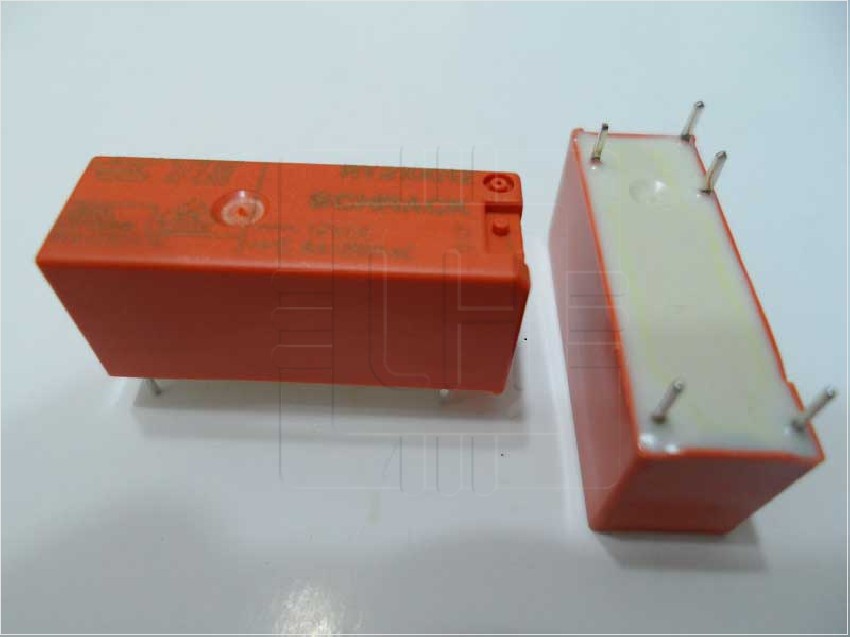 RY210012 3-1393224-5    Relay electromagnético SPDT, 12VDC, 5 Pines, 8A/250VAC