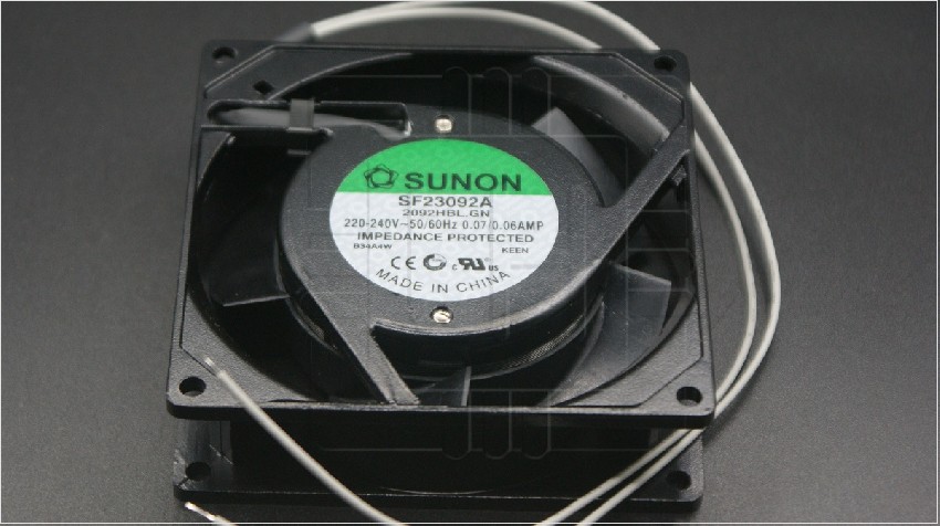 SF23092A2092HBL.GN                  Ventilador AC, axial, 230VAC, 92x92x25mm, 51m3/h(±7%), Sunon