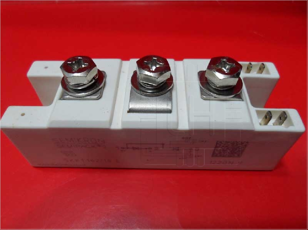 SKKT105/16E     Modulo Semipack Thyristor 105A, 1600V Semikron