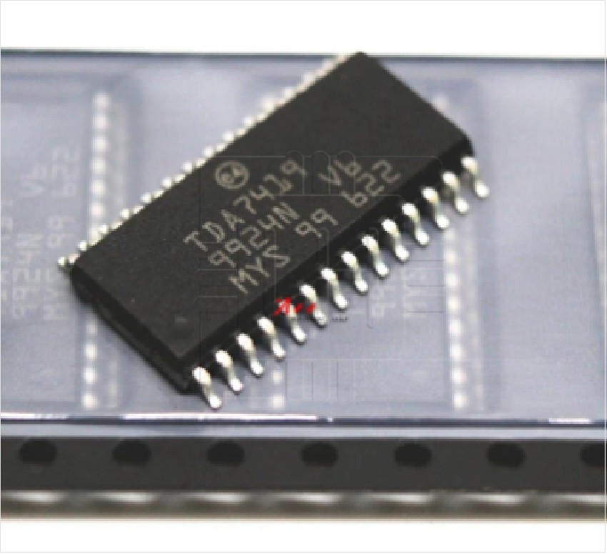 TDA7419             Procesador audio, I2C, 8-10VDC, 4 canales