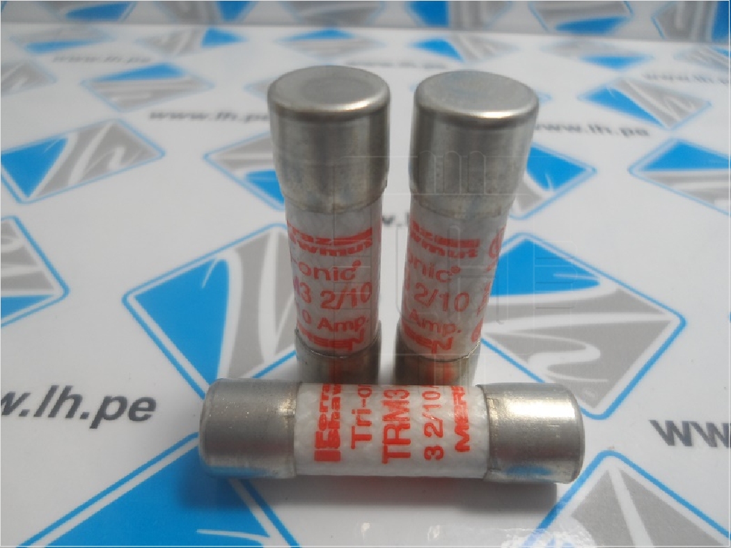 TRM3-2/10       Fusible cartucho TRM 3 2/10A, 250V, marca Mersen