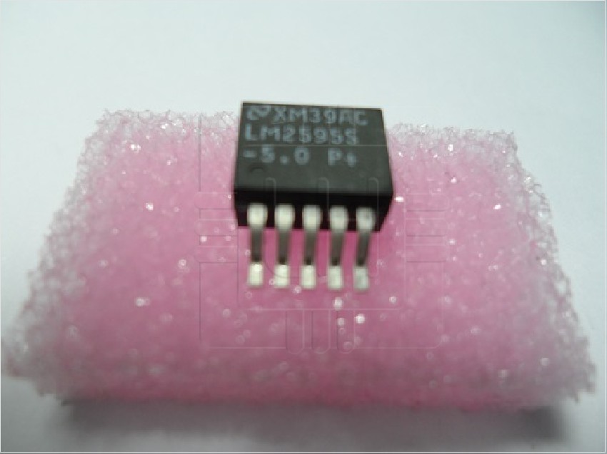 LM2595S-5.0/NOPB    Texas Instruments Voltage Regulators